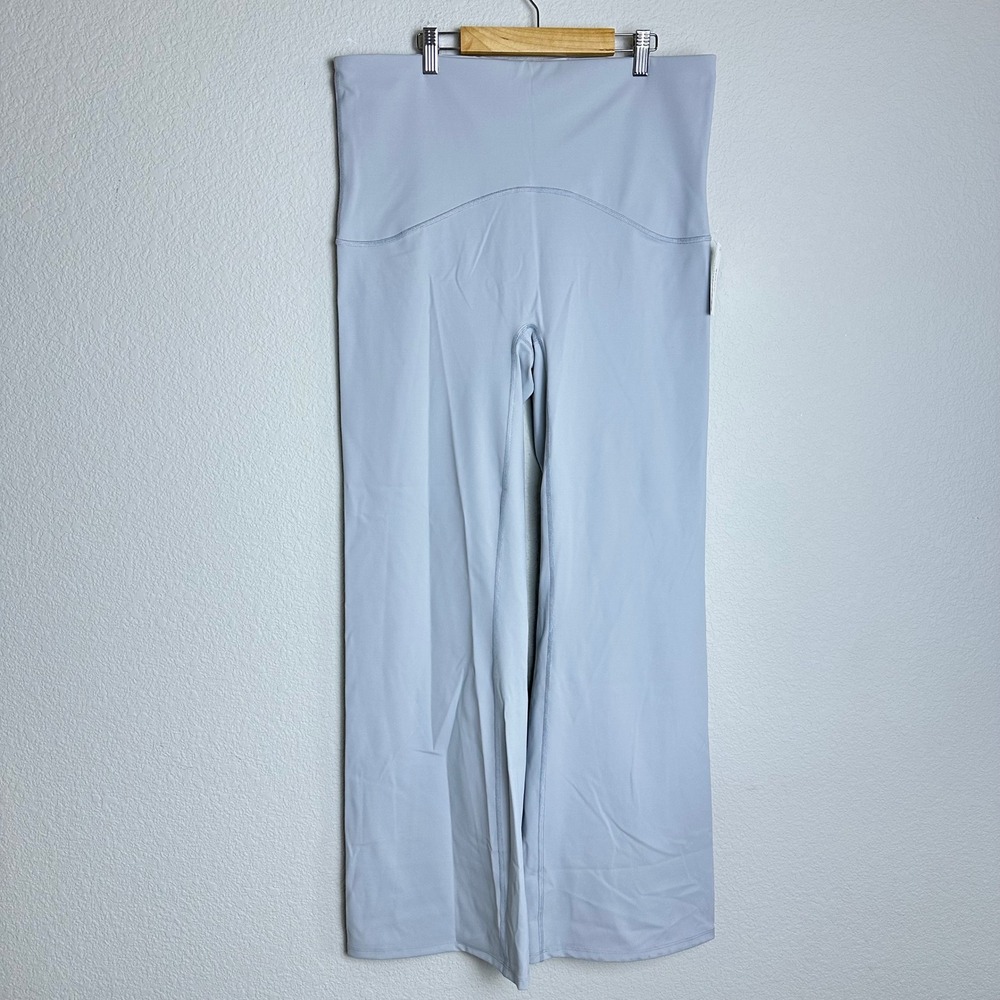 Spanx Booty Boost Yoga Flare Pants Cloudy Grey 2X  50243R High Rise NWT